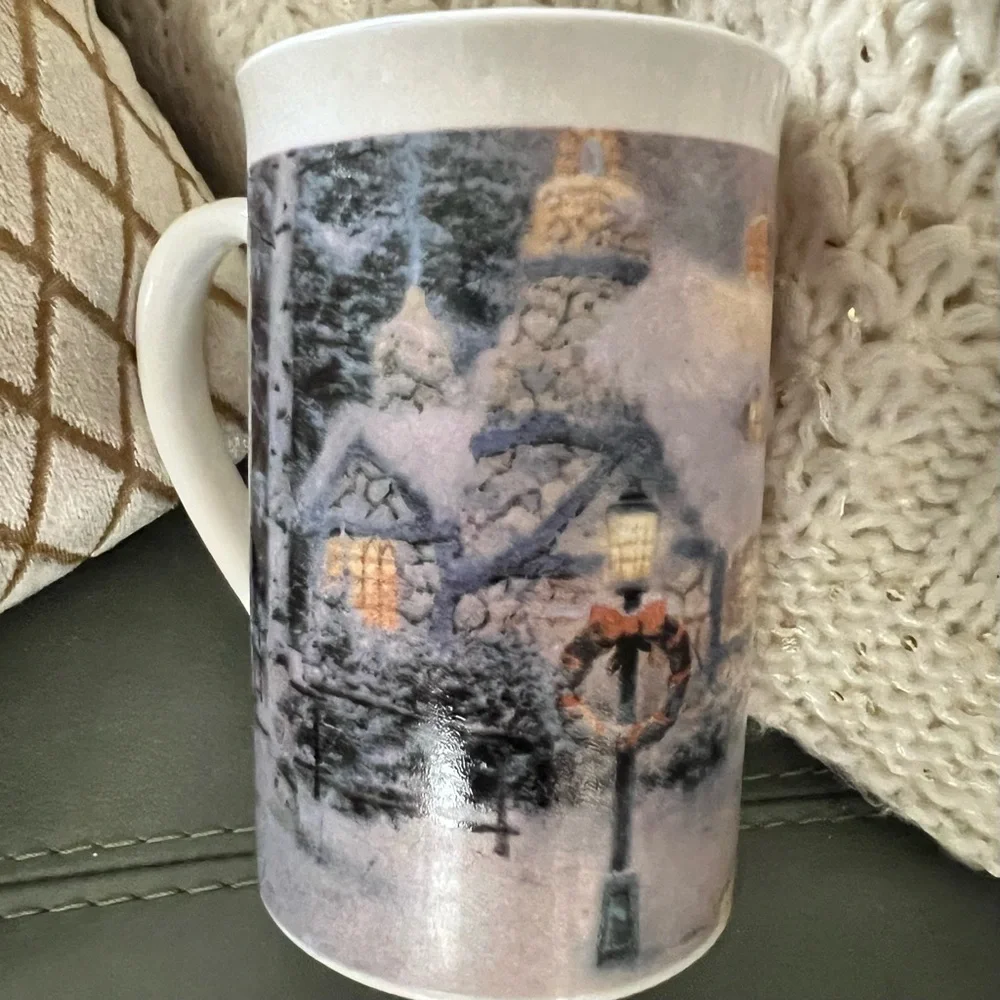 NWOT Vintage 1993 THOMAS KINKADE Snowy Cabin COFFEE Tea TALL MUG Cup 12-14 oz - Picture 1 of 17